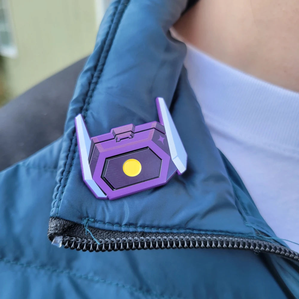 Gummy pin worn on jacket